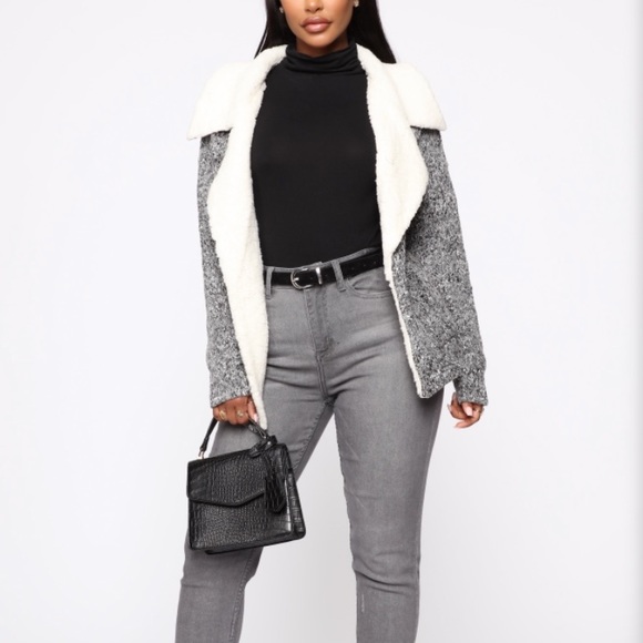 SOLD ⭕️⭕️⭕️ SOLD - Picture 3 of 3